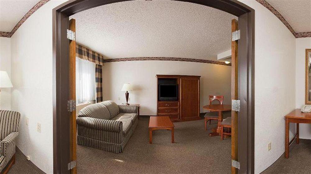 Holiday Inn Express & Suites Johnstown By Ihg Екстериор снимка
