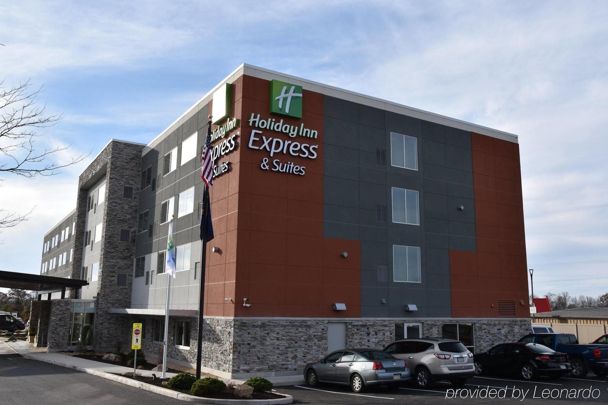 Holiday Inn Express & Suites Johnstown By Ihg Екстериор снимка